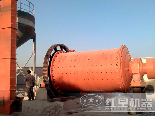 破碎細磨現(xiàn)場