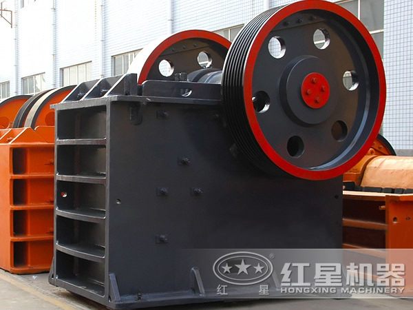 簡擺式顎式破碎機