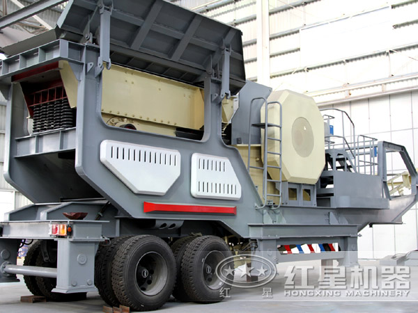 輪胎式移動(dòng)破碎站圖片