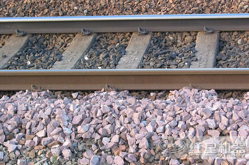 鐵路道砟石