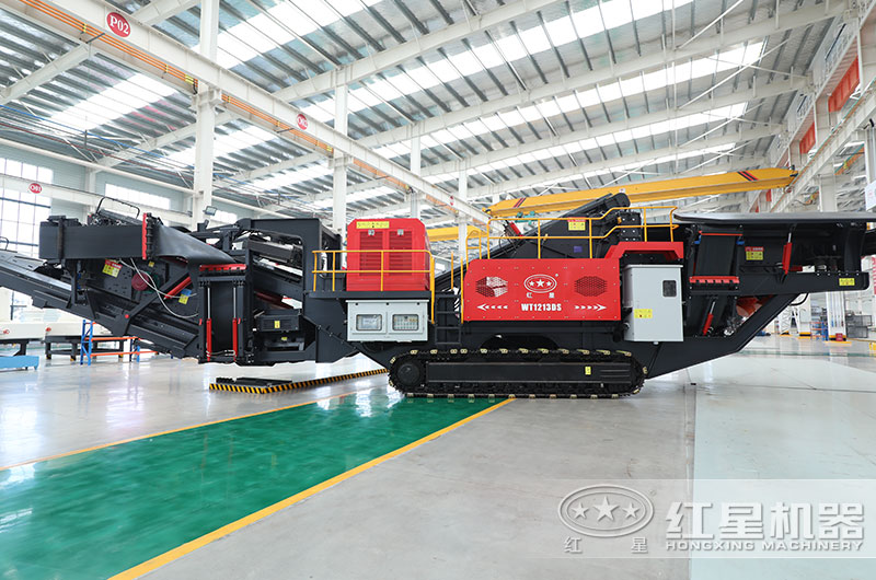 履帶移動煤炭粉碎機(jī)