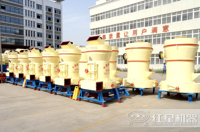 雷蒙磨粉機(jī)廠(chǎng)區(qū)一角風(fēng)景