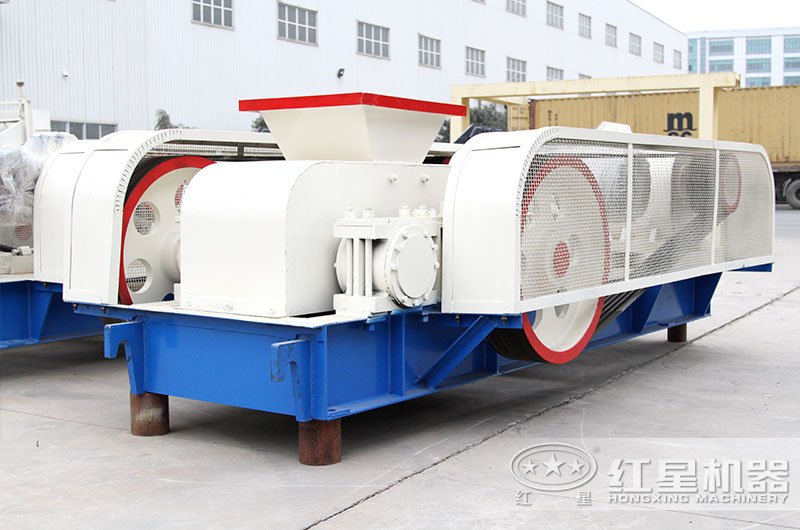 輥式破碎機(jī)兩個轉(zhuǎn)動輥子、產(chǎn)量高