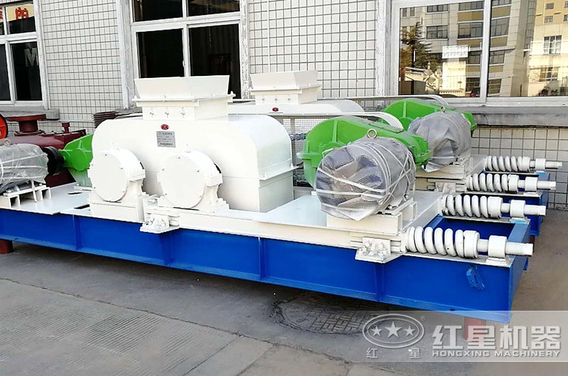 對(duì)輥式破碎機(jī)設(shè)備圖片 對(duì)輥式破碎機(jī)設(shè)備圖片