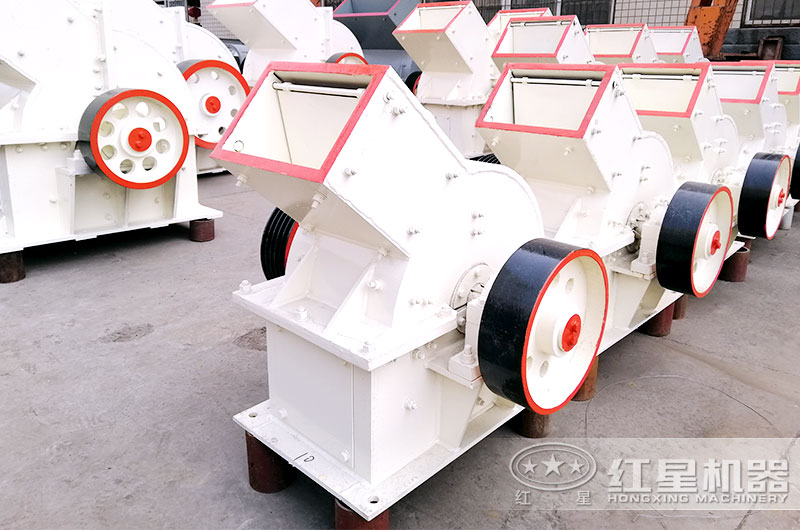 小型錘式破碎機(jī)操作簡單