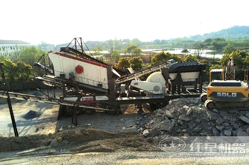 建筑垃圾破碎機(jī)處理現(xiàn)場