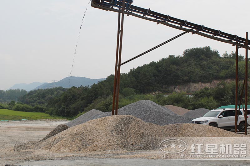 砂石生產(chǎn)現(xiàn)場(chǎng)