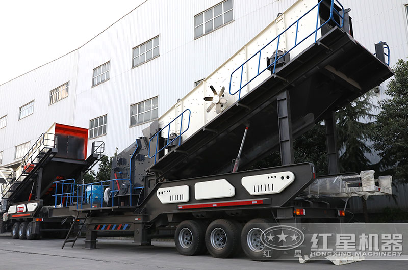 移動式水泥塊破碎機廠區(qū)實拍圖