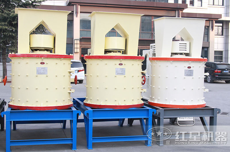 復(fù)合式粉碎機圖片