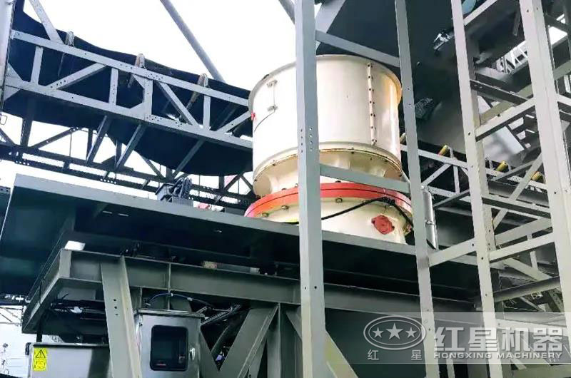 圓錐破工作現(xiàn)場(chǎng)